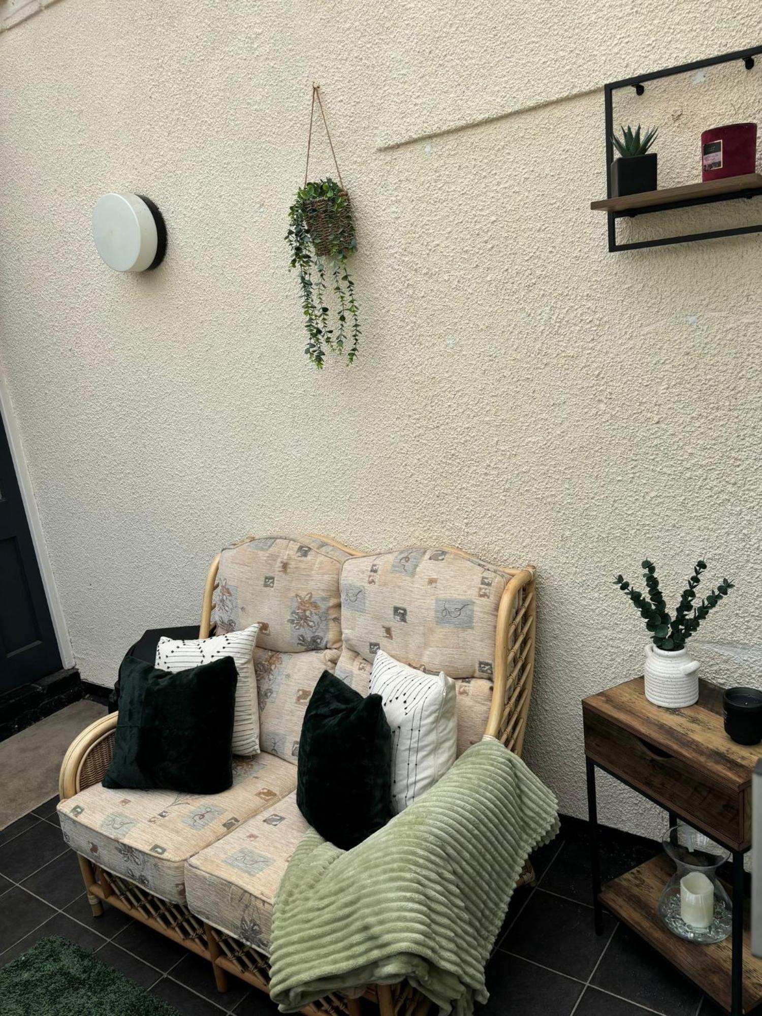The Smithy Apartment *
